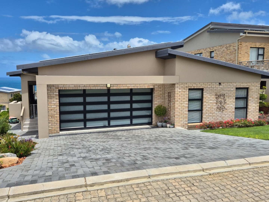 3 Bedroom Property for Sale in Dana Bay Western Cape